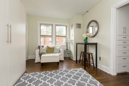 Under Contract: 2 Days in Cleveland Park, 14 Offers in Columbia Heights: Figure 1