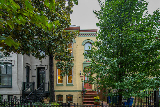 Under Contract: Six Days in Capitol Hill, A Bit Slower in Chevy Chase and Georgetown: Figure 1