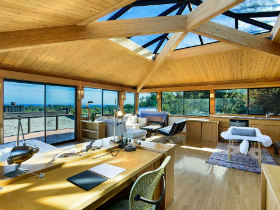 Friday Eye Candy: A Cabin by Malibu Standards