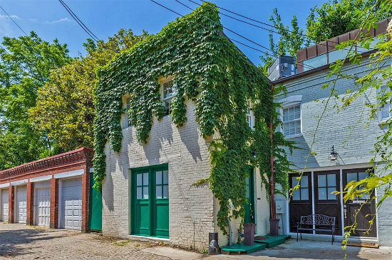 Best New Listings: Ivy Covered in West Village; Light and Lofty at Lincoln Park: Figure 1