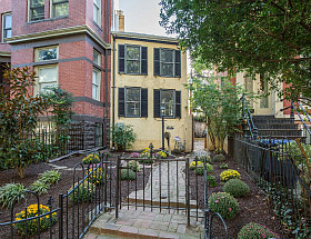 This Week's Find: A Rare One-Bedroom Rowhouse in Logan Circle