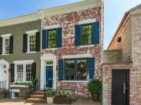 Best New Listings: A Triplex in Naylor Court and Breaking From Tradition in Georgetown