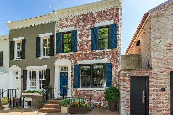 Best New Listings: A Triplex in Naylor Court and Breaking From Tradition in Georgetown: Figure 3