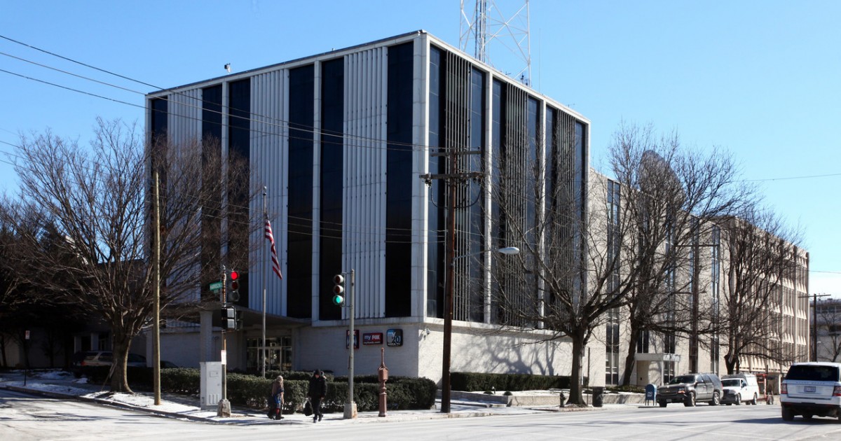 280 Apartments and a Restaurant Plans Floated for the Fox 5