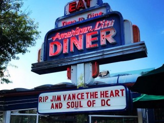 One of DC's Last Diners Closes Its Doors