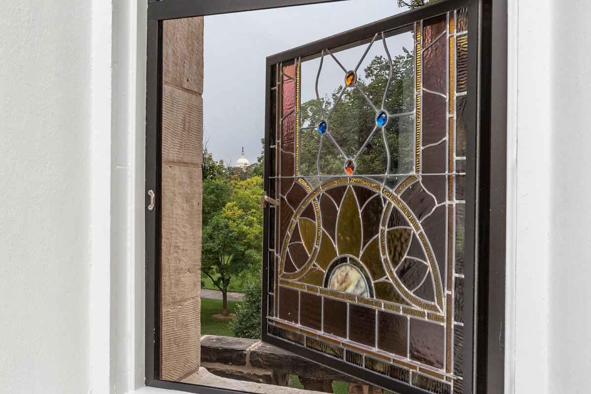 A Look Inside a True Church-to-Residential Conversion on Capitol Hill: Figure 6