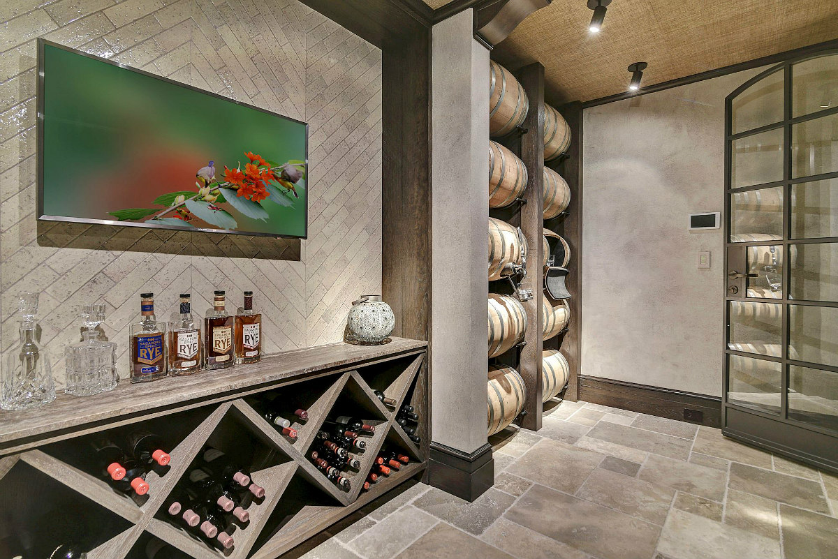 A $1 Million Staircase and a Whiskey Cellar: Inside Kevin Plank's $29 Million Georgetown Home: Figure 8