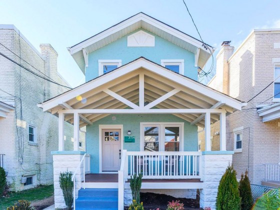 About $100 a Month: The Difference a Year Makes in Interest Rates