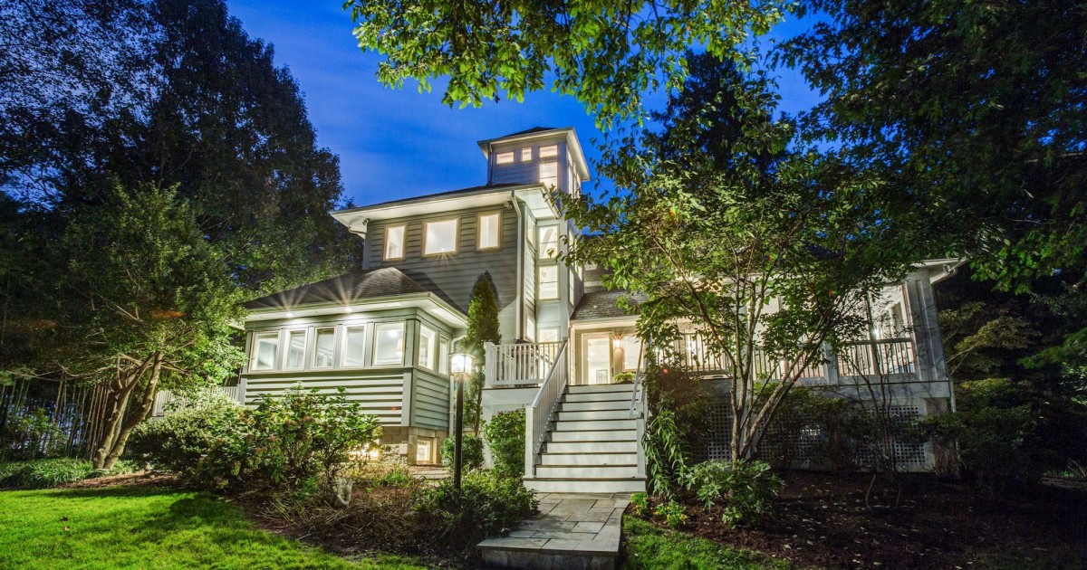 Skyrocketing Sales, Scarce Supply Amazon Continues to Fuel Arlington