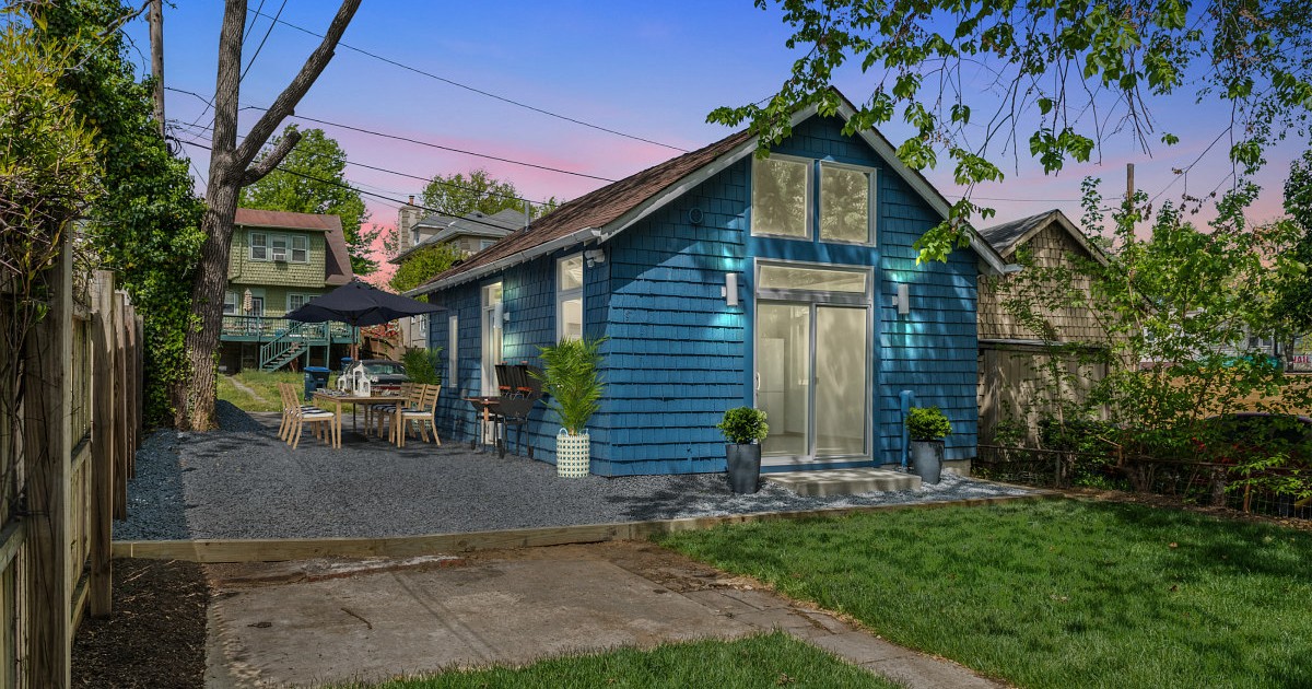 A Garage-to-ADU Conversion in 16th Street Heights