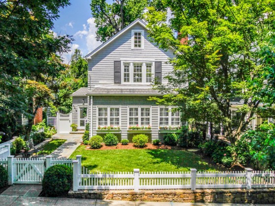 The 5 DC Neighborhoods Where You Aren't The Only Person Bidding on a Home