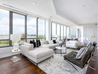 Penn Eleven’s Final Penthouse: A Sweeping Terrace & Monument Views on the Hill