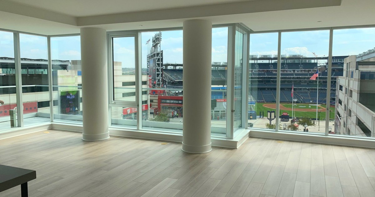 What 7 200 S 1 800 Square Feet And A View Of The 2020