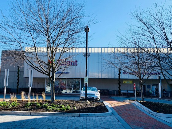 What an Amazon Grocery in Friendship Heights Could Look Like