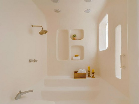 Best New Listings: Inside-Out Theatrical Design in Dupont Circle