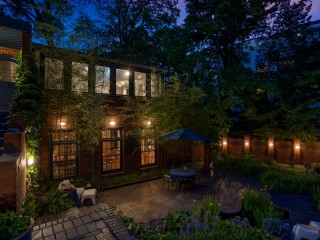 This Week’s Find: Internationally-Inspired Mid-Century Modern in Massachusetts Avenue Heights