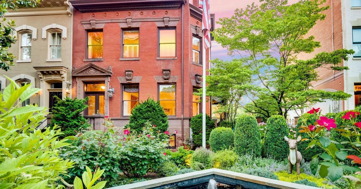 This Week's Find The Deer House on Capitol Hill