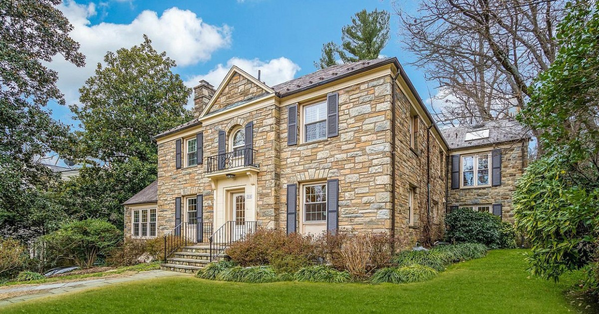 A Look at DC's Priciest Housing Market Spring Valley, By the Numbers