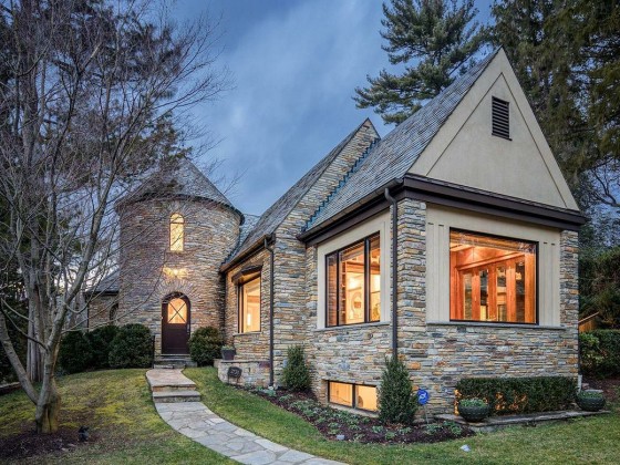 Was July the Hottest Month For the DC Housing Market in Years?