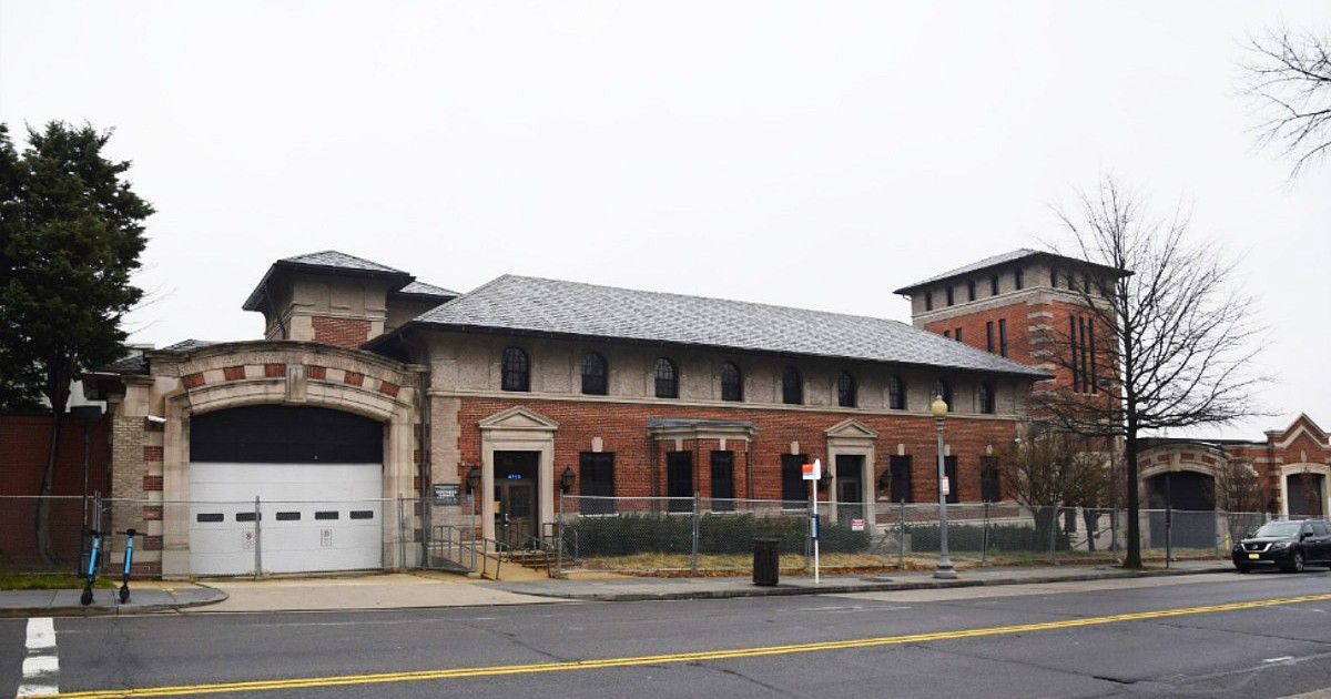 The Demolition Quandary For the 14th Street Car Barn