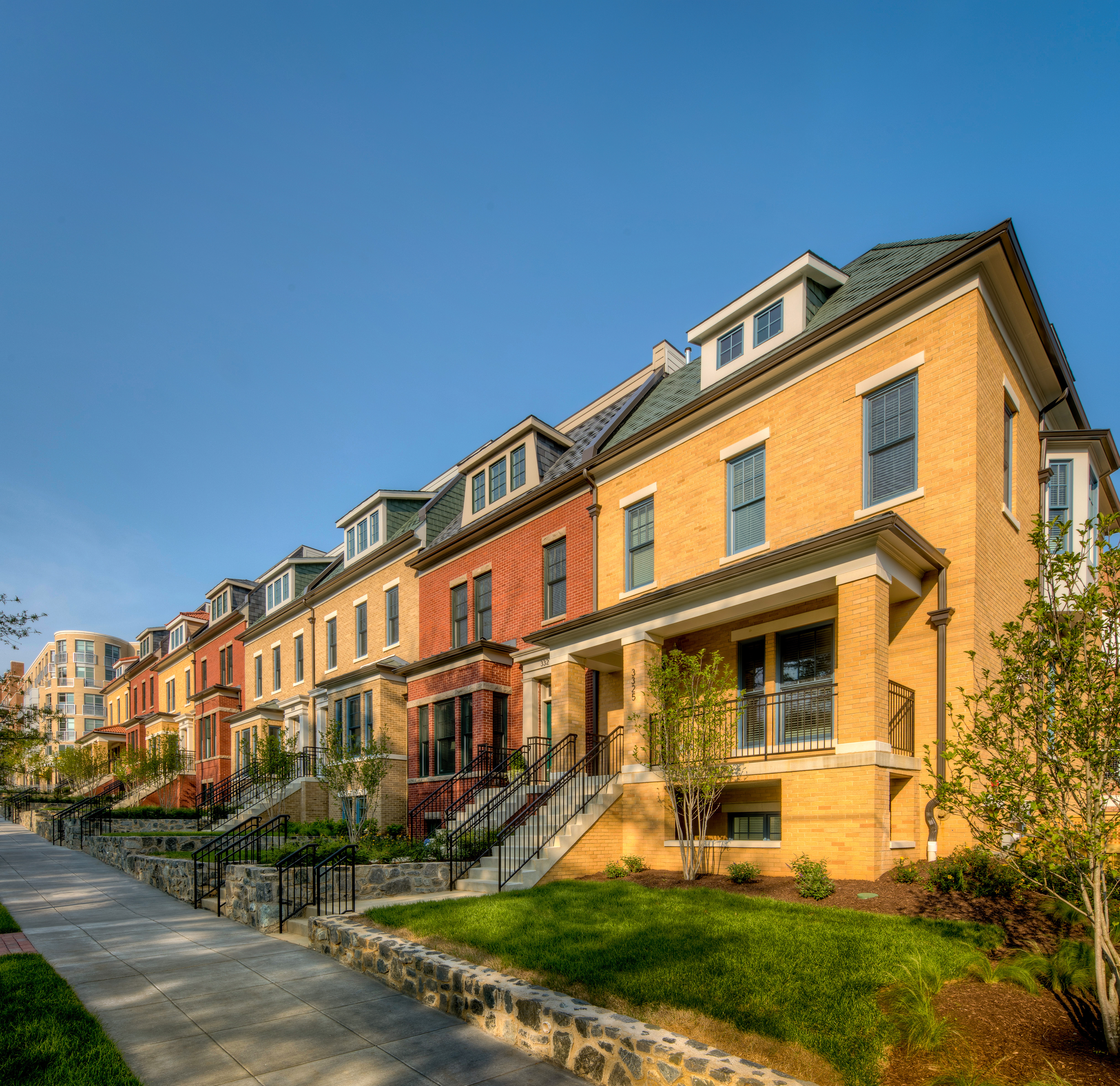 Two Expansive Luxury Townhomes For Rent at Amenity-Rich Cathedral Commons