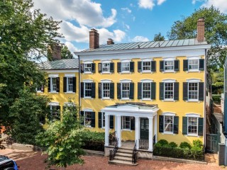 A Storied $11 Million Georgetown Estate Finds a Buyer