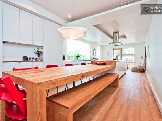Extended Stay: What New Numbers Say About Airbnb