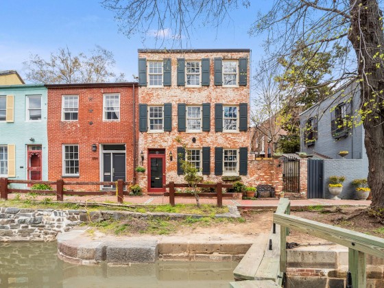 This Week's Find: A Home Overlooking History on the Georgetown Canal
