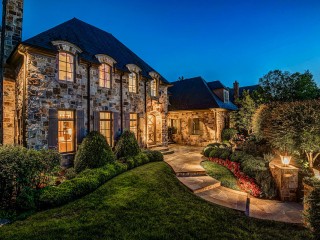 A $16 Million Estate Next to Hickory Hill in McLean Hits the Market