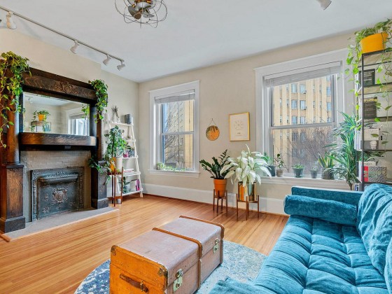 Best New Listings: Foursquares and Fireplaces
