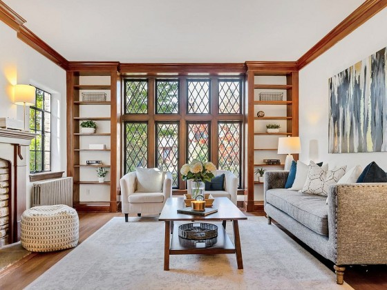 Above Asking: A $250,000 Premium in AU Park