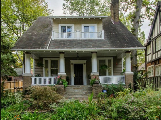 A Similar Scene to 2021: The Crestwood Housing Market, By the Numbers