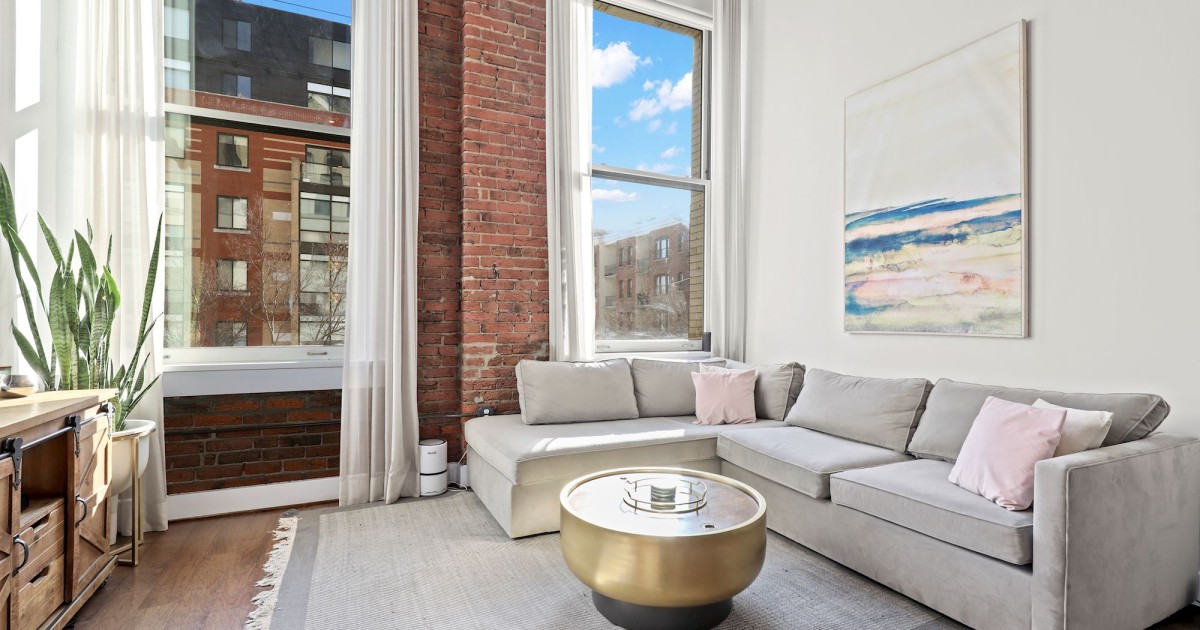 What Are the Differences Between Condo Fees and Coop Fees?