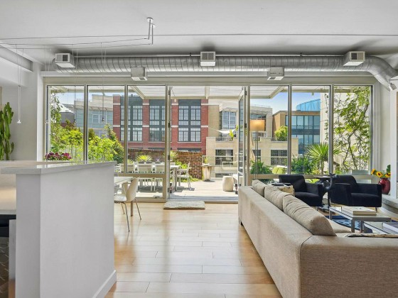Best New Listings: Two Porches and a Penthouse