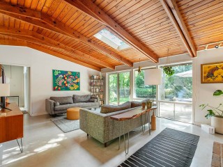 Best New Listings: A Cottage in Chevy Chase; Mid-Century with an ADU