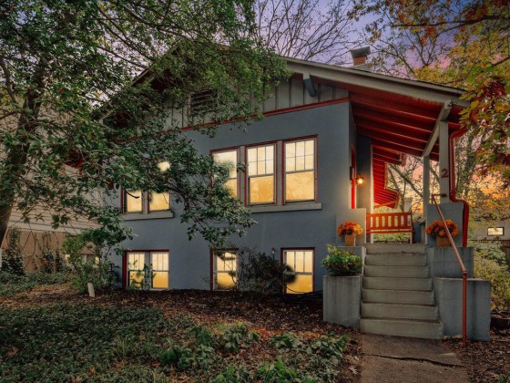 Above Asking: A $62,000 Premium in Takoma Park