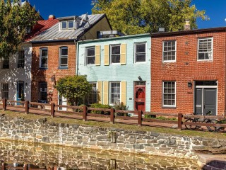 A Room Along The Canal: A New Inn Has Been Proposed in Georgetown