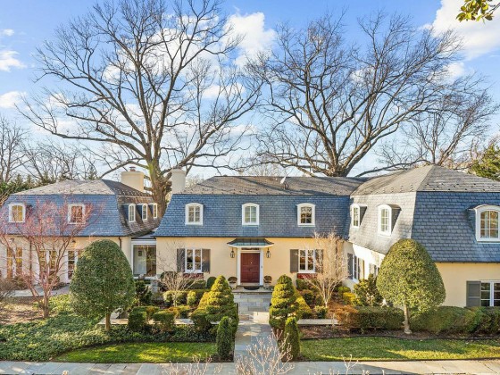 A (Slight) Price Drop For Dianne Feinstein's DC Home