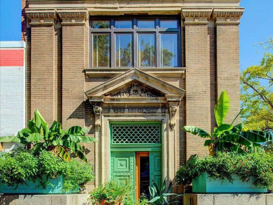 Under Contract: A Bank on the Hill and A Chevy Chase Castle