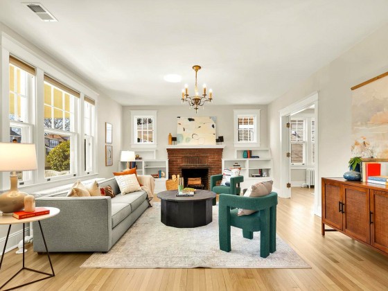 Best New Listings: A Loft In Park View; A Grande Dame in Woodridge