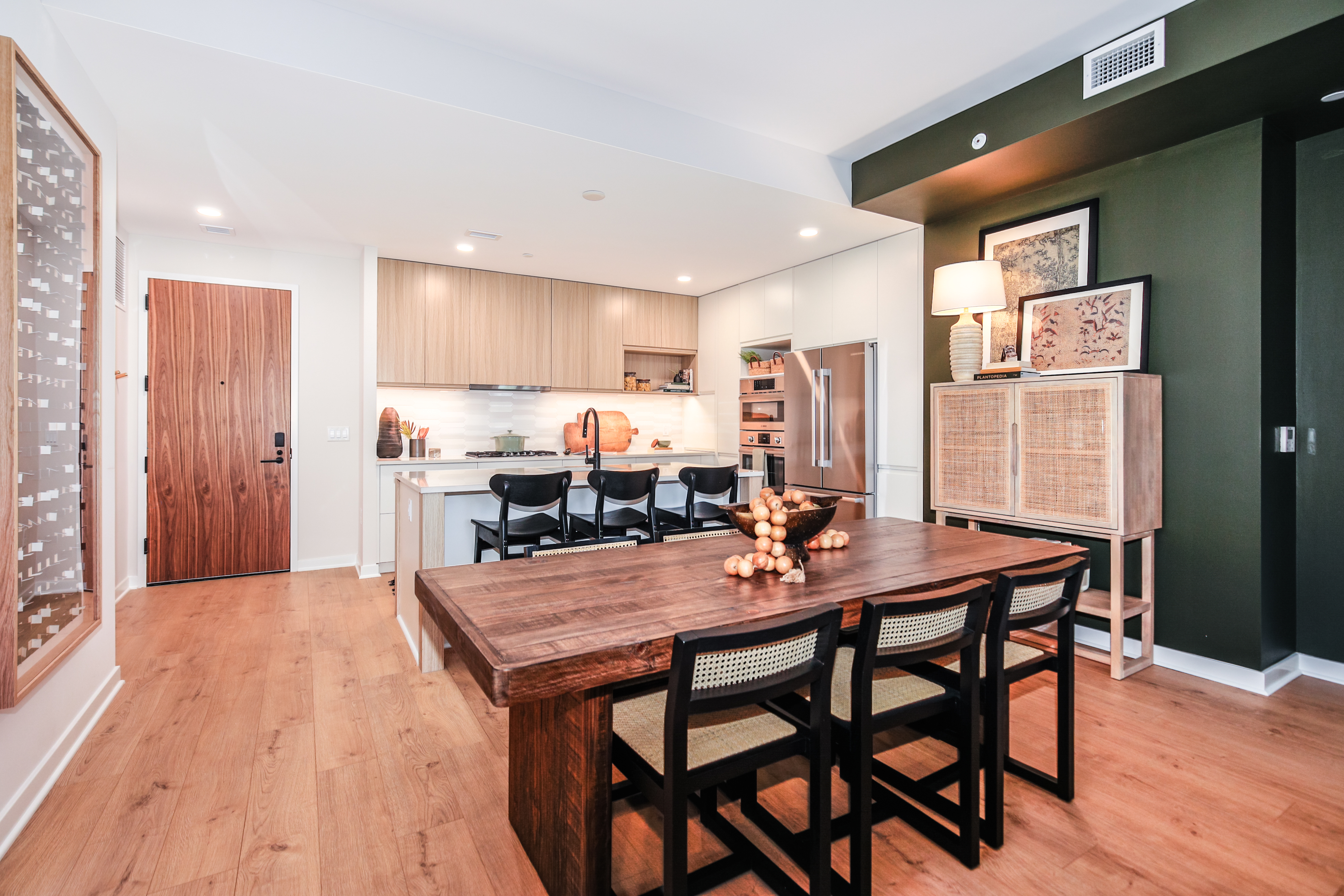 THE OAK MODEL UNIT _1011 (1).jpg