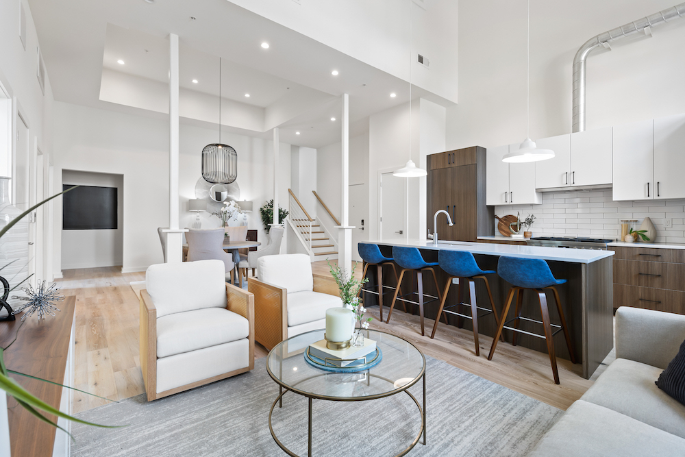 PH living kitchn_2.JPG