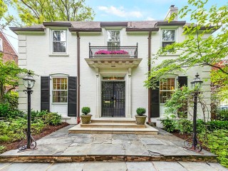 Above Asking: A $150,000 Premium In Chevy Chase