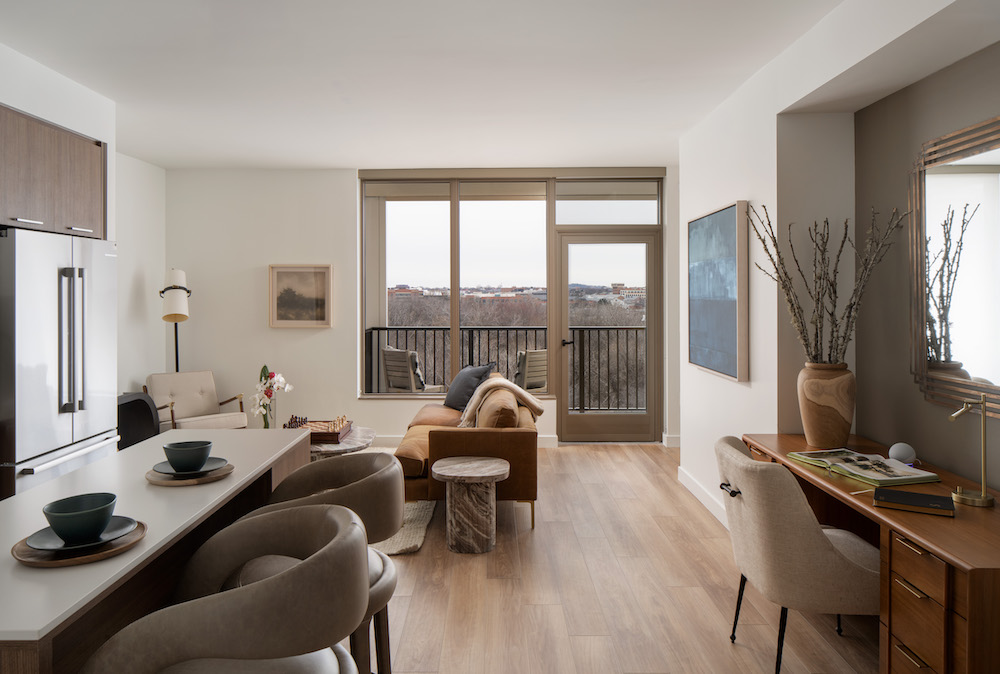 Bridge District_Stratos_Int_Living_ SeamusPayne_2.25.jpg