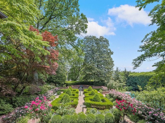 One Of DC's Oldest Homes Finds A Buyer