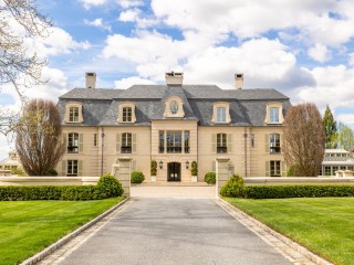 Tuesday's Must Reads