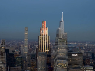 Thursday's Must Reads