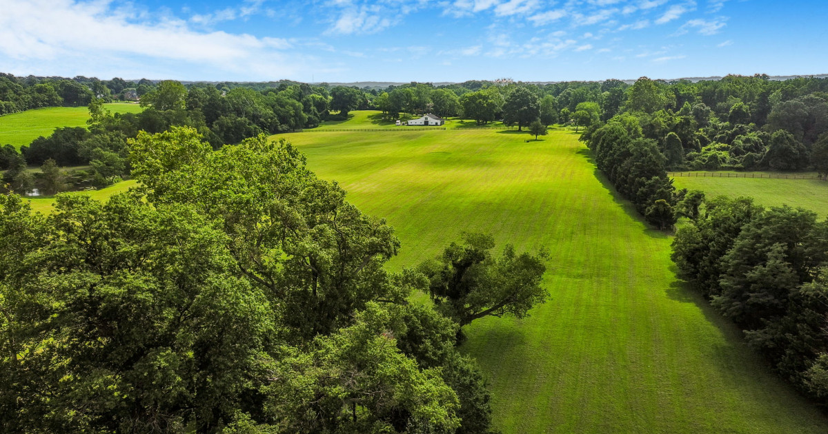 28 Acres, 1,500 Feet of Potomac River Waterfront: Sprawling Estate Hits The Market Just South of DC