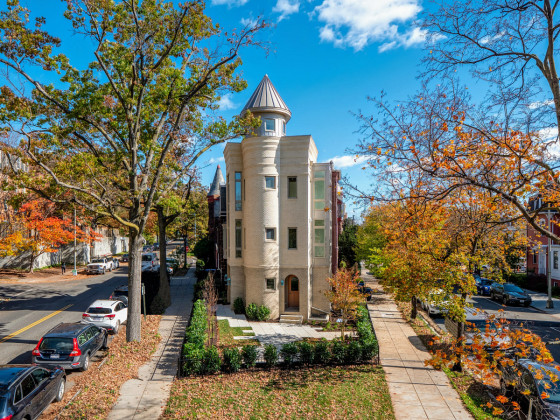 The Adams Morgan Triangle House Is Coming Back On The Market