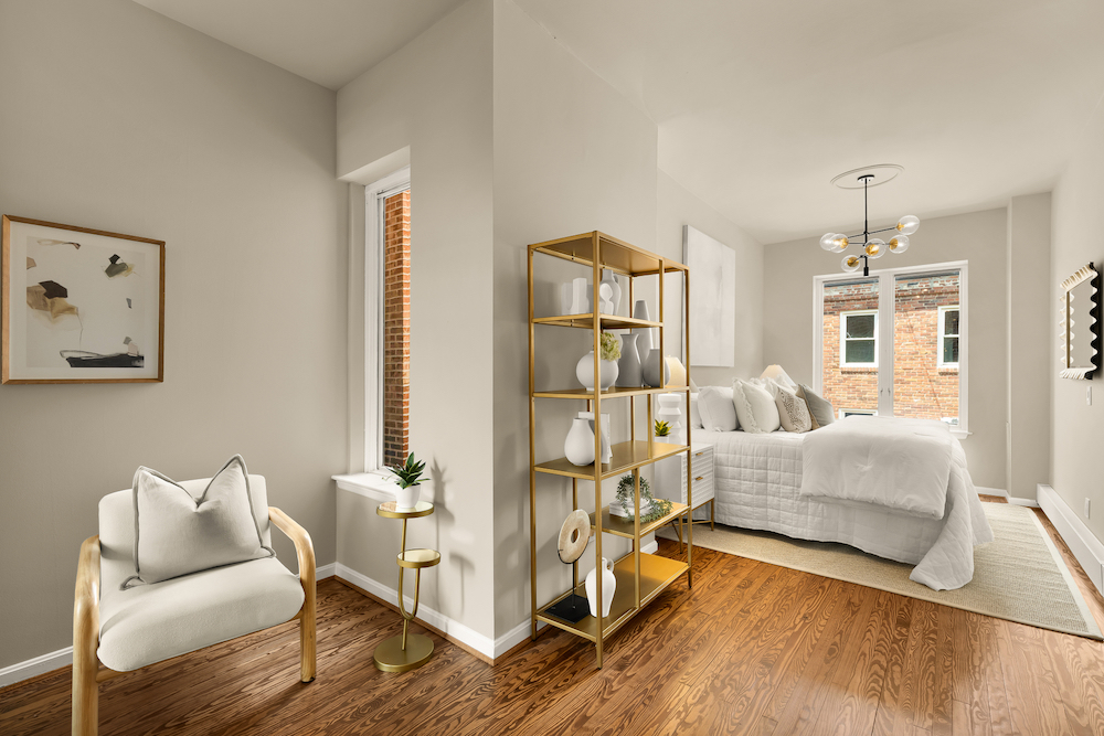 128 D St SE-0031.jpg